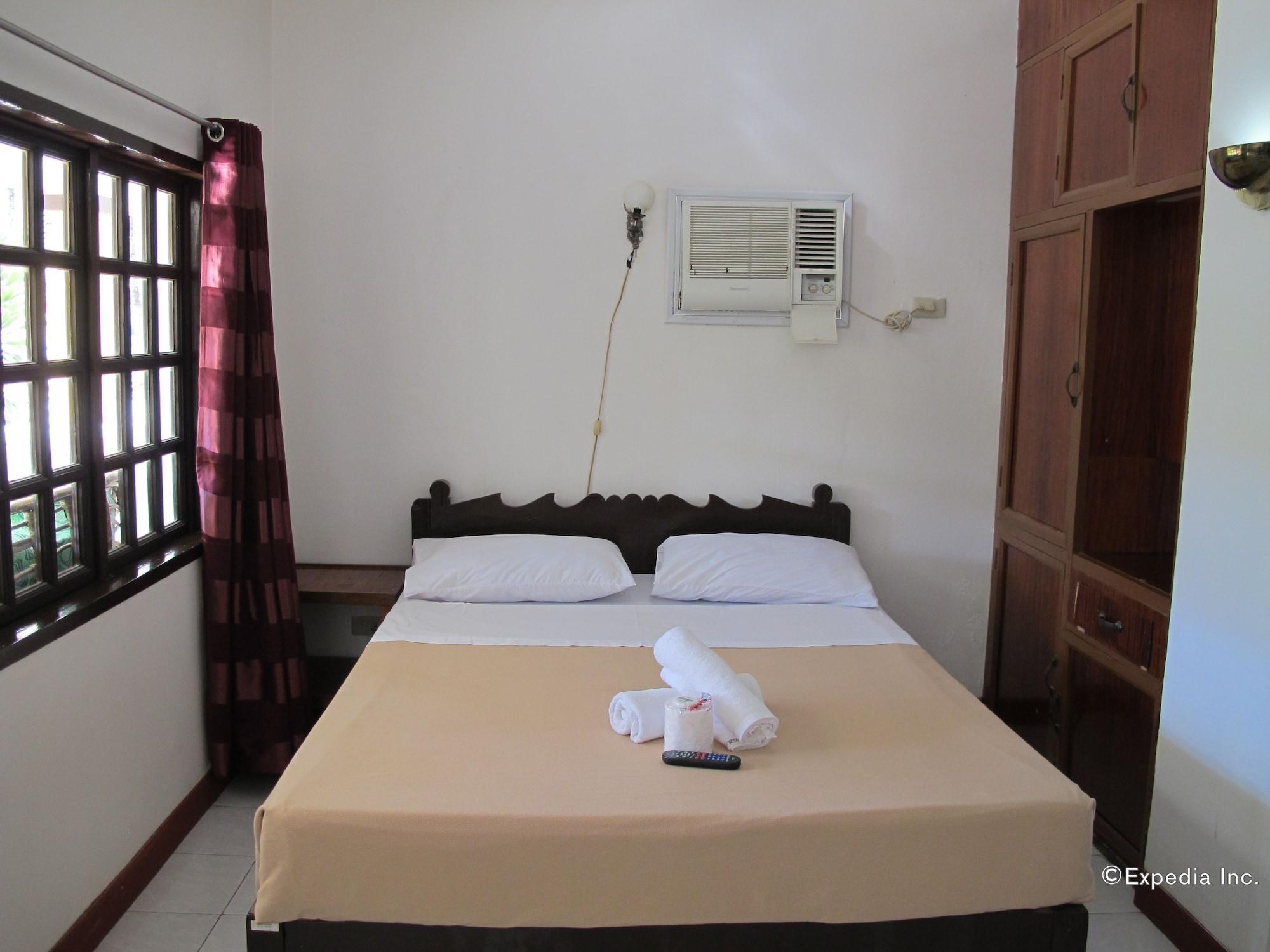 Seashore Beach Resort Puerto Galera Luaran gambar