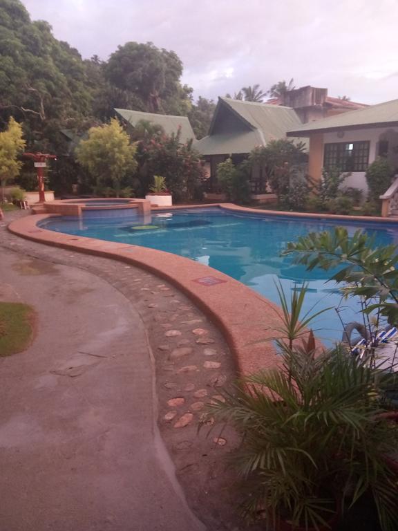 Seashore Beach Resort Puerto Galera Luaran gambar