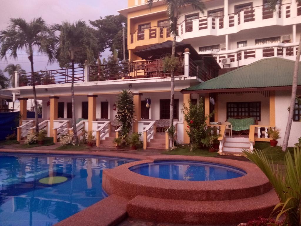Seashore Beach Resort Puerto Galera Luaran gambar