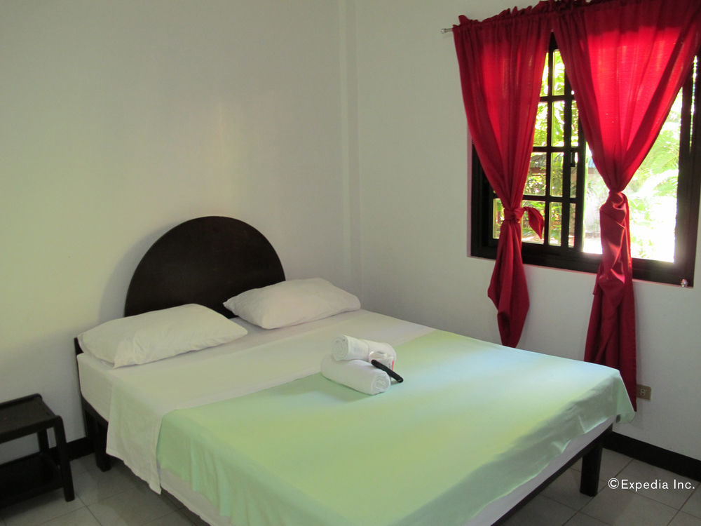 Seashore Beach Resort Puerto Galera Luaran gambar