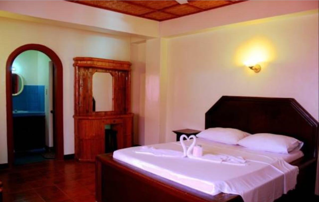 Seashore Beach Resort Puerto Galera Luaran gambar